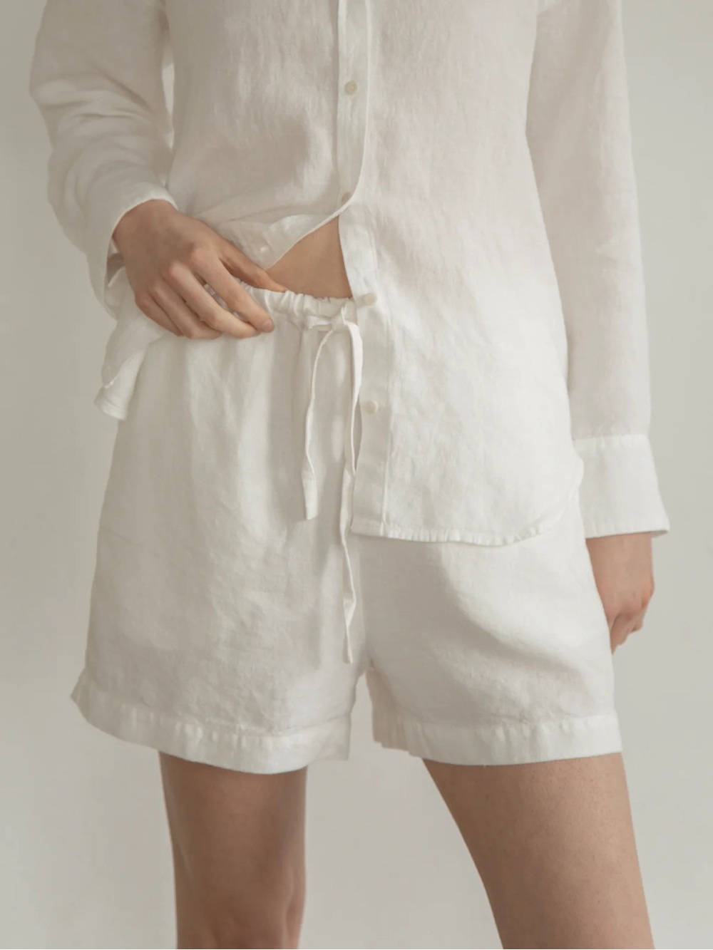 Gillian Stevens August Shorts - Picture 1 of 3